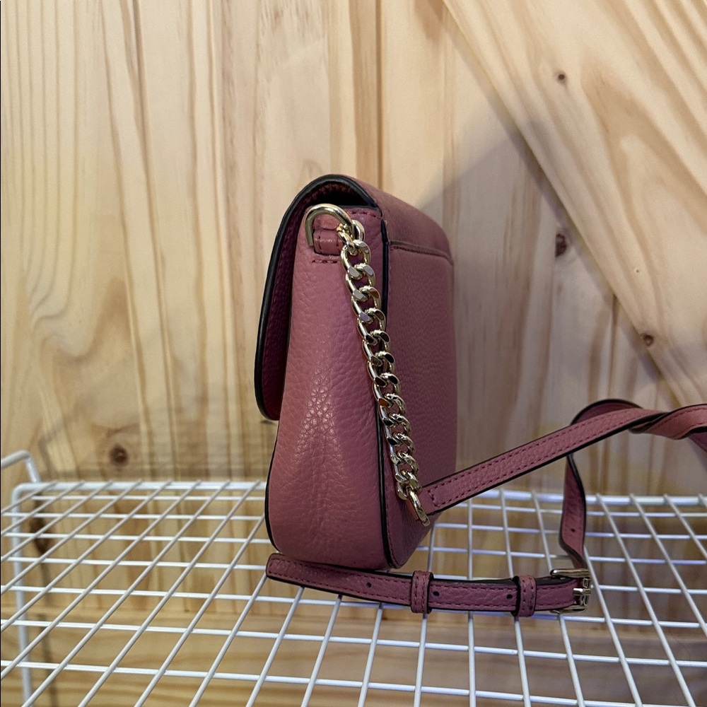 Michael Kors Mauve Crossbody Bag - Picture 3 of 9